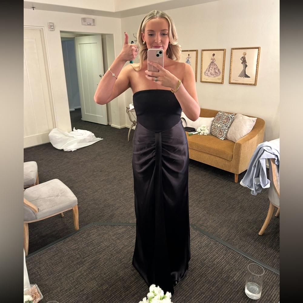 Elegant Black Strapless Gown